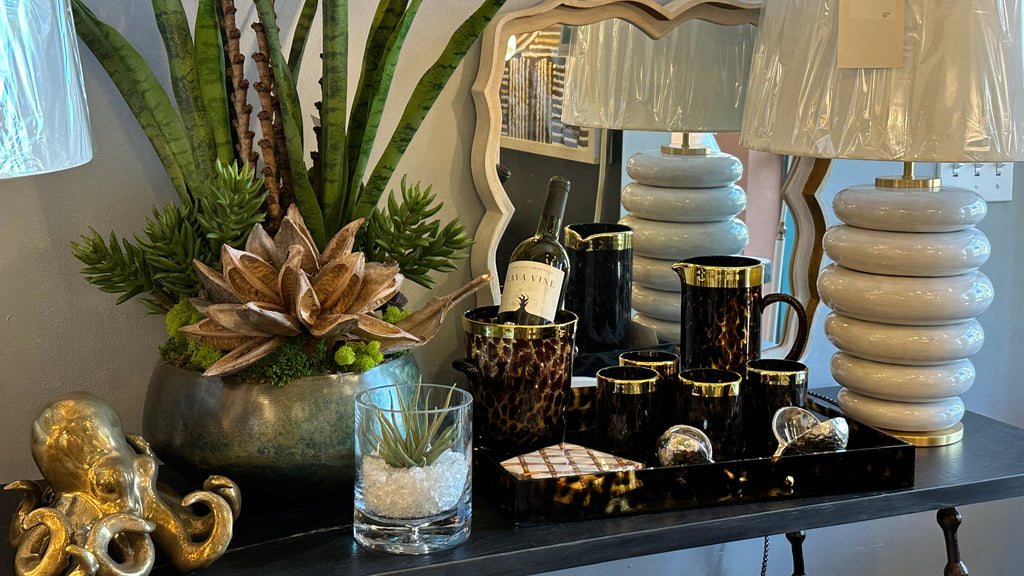 Black Whale Home Lighting and Home Decor Showroom Interior Photo 2